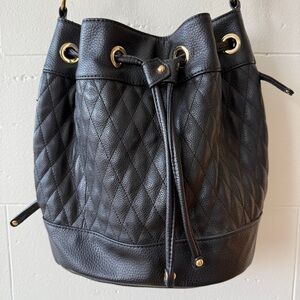 Naturalizer | Black Quilted Leather Bucket Bag | Gold Hardware Drawstring Purse